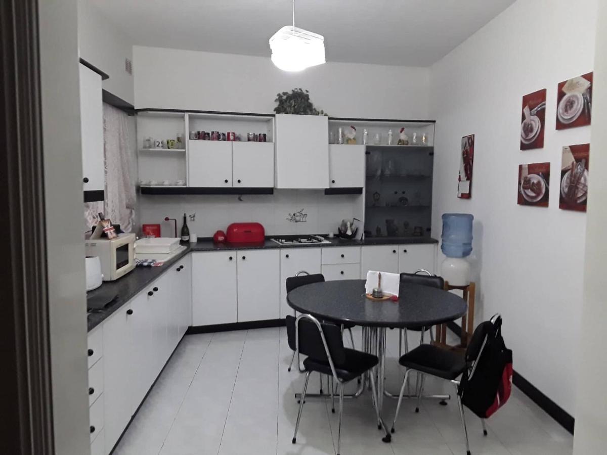 Very Bright Well Kept Apartment Marsaskala Bagian luar foto