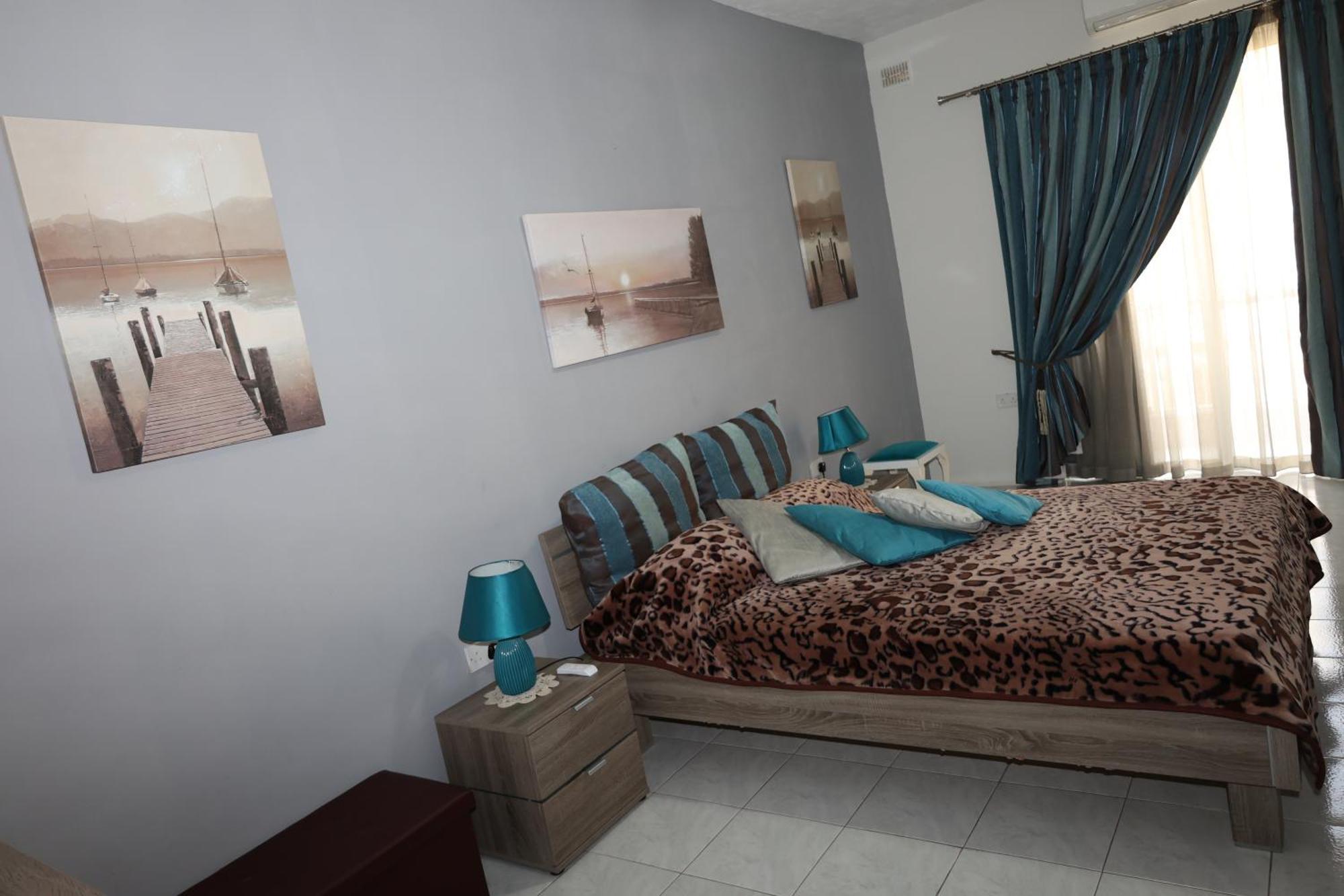 Very Bright Well Kept Apartment Marsaskala Bagian luar foto
